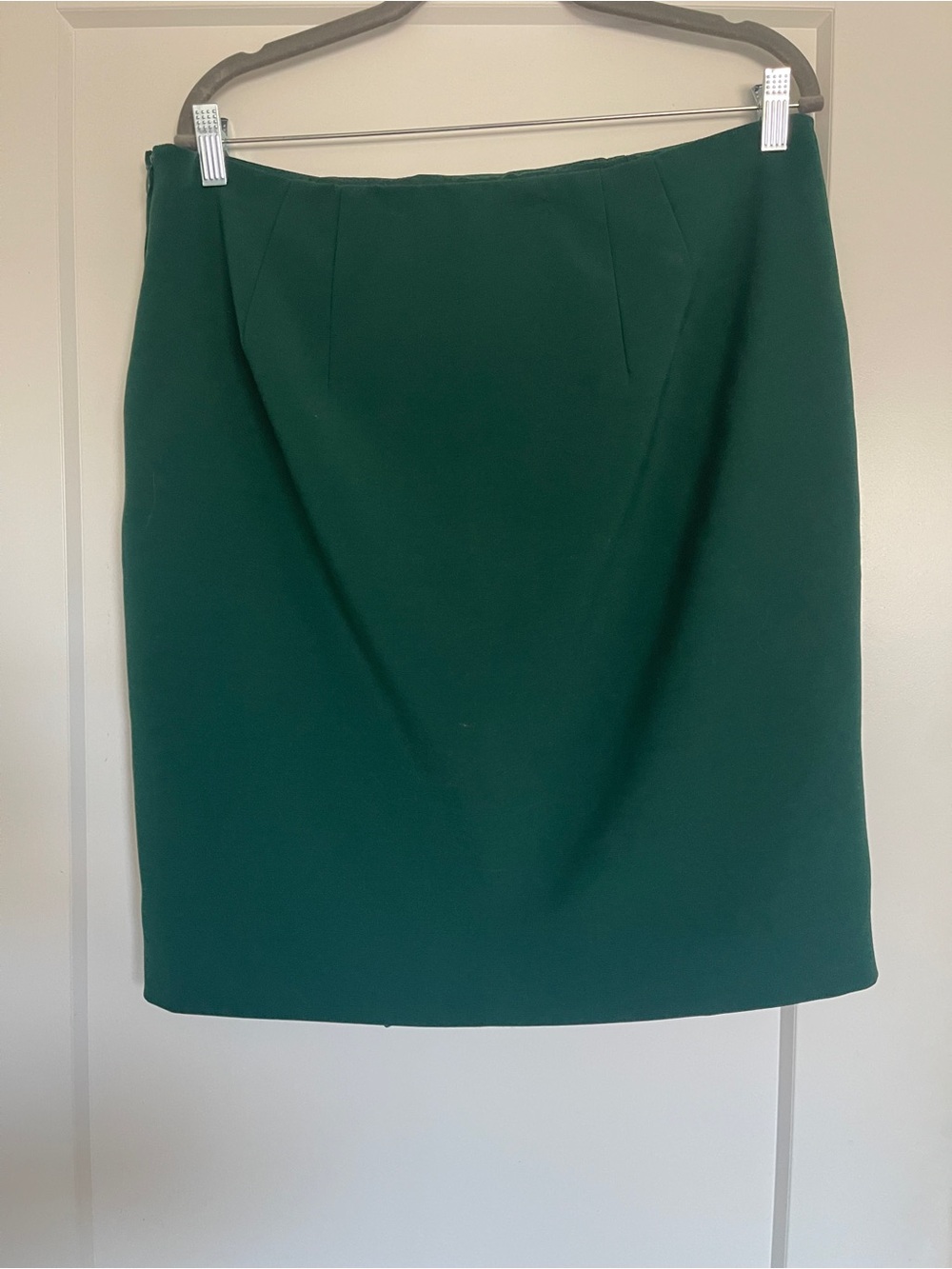 White House Black Market Dark Emerald Pencil Skirt
